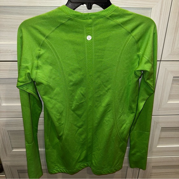 Lululemon Run: Swiftly Tech Long Sleeve
Frond Green 8 - Picture 9 of 14